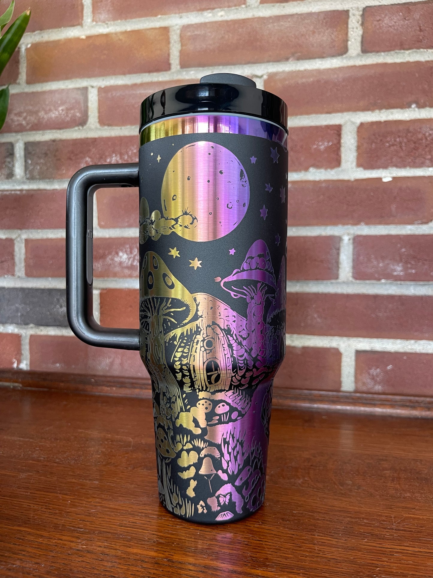 Fairy Village - 40 Oz Thirst Black with Rainbow Background(Matte Finish)