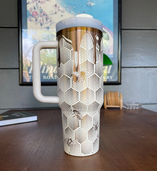 Honeycomb - 40 Oz Cream with Copper or Gold Background